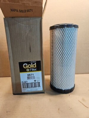 New NAPA Gold Air Filter 6671 OEM FIL6671 - Image 1 of 4