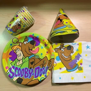 Vintage Retro 1998 Scooby-Doo Party Set Hats Plates Napkins & Cups - Picture 1 of 13