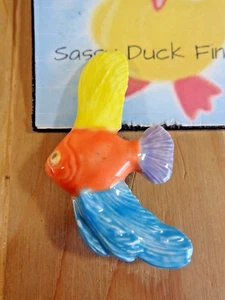 TROPICAL FISH Fridge Magnet 3" Orange Yellow Blue Purple Ceramic - Picture 1 of 2