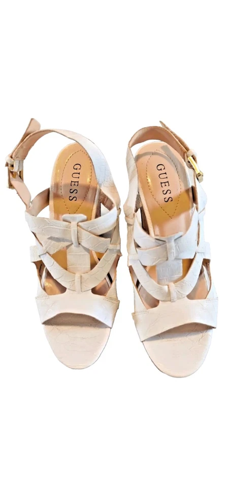 Tacones de cuña Guess Harlea piel de serpiente blanca corcho en relieve talla 10 Foto 1 de 4