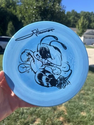 Discraft Esp Swarm - Big bee - Adam Hammes signed!  - Image 1 of 3
