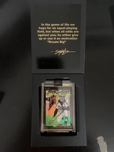 KING SALADEEN - JP THE MONEY BEAR MOTIVATIONAL COLLECTOR CARD NO.3 /999 IN HAND - Picture 1 of 6