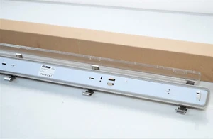 9 Stück LED-Wannenleuchte Litelicht für T5 LED-Röhre 145 cm G5 35 W 6,56 €/Stk - Bild 1 von 20