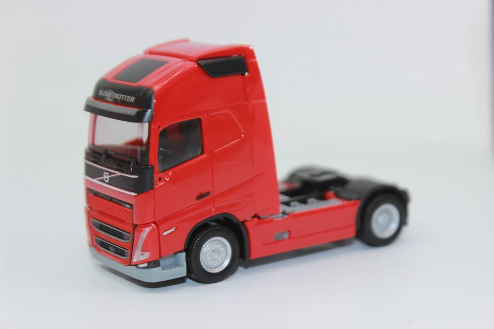 Herpa 313377 Volvo FH Gl. Tractor de equipo mejorado XL 2020 rojo 1:87 Foto 1 de 4
