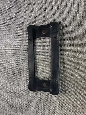 bmw 325xi rear license plate bracket 2004 - Image 1 of 4