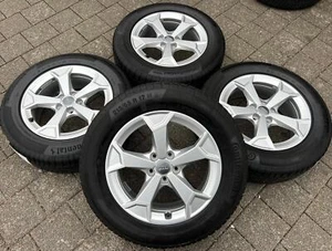4 ORIGINAL 17" ALU WINTERRÄDER AUDI Q3 F3 F3B 215/65R17 99H 83A071497 FREIHAUS - Bild 1 von 12