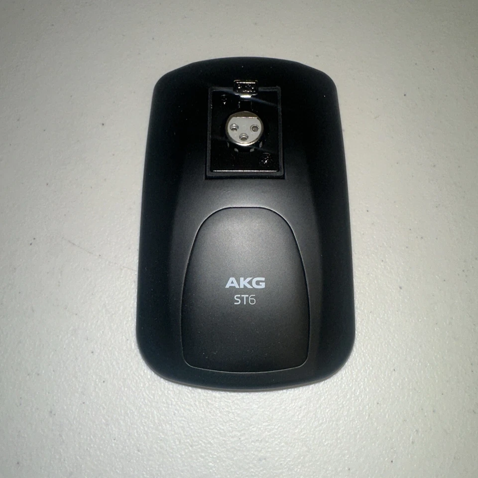 Suporte de mesa resistente AKG ST6 - Imagem 1 de 3