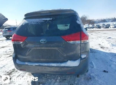 二手自动变速器总成 适合:2013 丰田 Sienna AT 3.5L VIN K 5th — 第 1/4 张图片