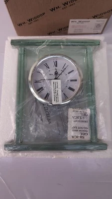 WM.WIDDOP Quartz Glass Silver Bezel Table Clock W2706 - Image 1 of 4