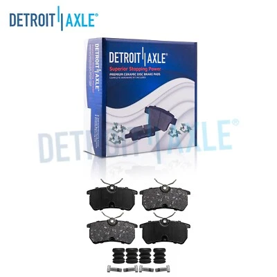 Par de pastillas de freno traseras de cerámica tracción delantera con kit de hardware para disco trasero Ford Focus Fiesta Foto 1 de 4