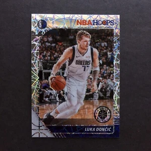 Luka Doncic 2019-20 Hoops Premium Stock Laser Prizm #39, Dallas Mavericks, Mavs - Picture 1 of 2