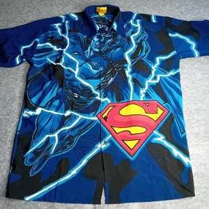 SUPERMAN CHANGES SHORT SLEEVE SHIRT MENS SIZE MEDIUM - RARE RETRO VINTAGE 1990,S - Picture 1 of 10