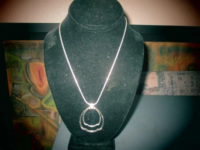 BRIGHTON DOUBLE CIRCLE NECKLACE PENDANT 16" EXCELLENT CONDITION LOBSTER CLOSURE - Image 1 of 4