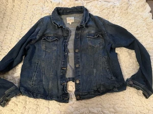 Torrid Damen Jeansjacke Übergröße Distressed Blue Jeansgröße 3 - Bild 1 von 6