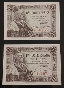 PAREJA CORRELATIVA 1 PESETA 1945 ISABEL LA CATÓLICA, PICK 128A, SC/SC-, SERIE F. - Imagen 1 de 3