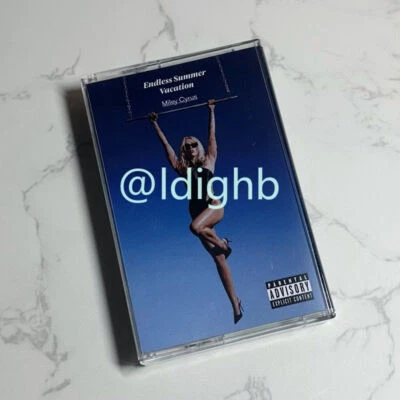 Miley Cyrus Endless Summer Vacation Retro Album Tape Sealed Cassettes - Bild 1 von 4