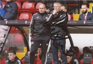 SHEFFIELD UNITED: DEAN WILKINS SIGNED 6x4 ACTION PHOTO+COA - Picture 1 of 1