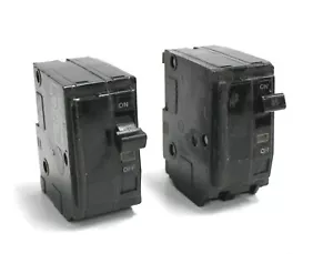 Square D Al/Cu Circuit Breaker Switch 2 pole, 30 A, 120 V/240 V Lot of 2 - Picture 1 of 7