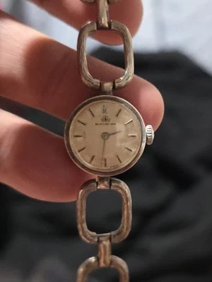 Hermoso reloj Bucherer antiguo de plata de ley para mujer  Foto 1 de 4