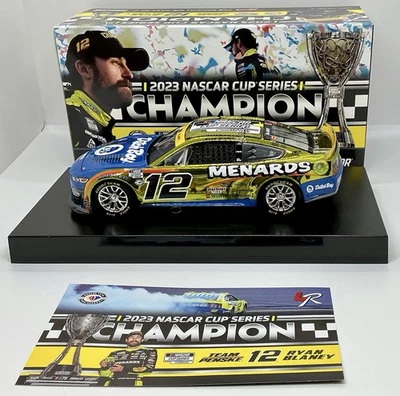 2023 1/24 #12 Ryan Blaney Menards Dutch Boy Champion CC Mustang 1 de 276 - Imagem 1 de 4