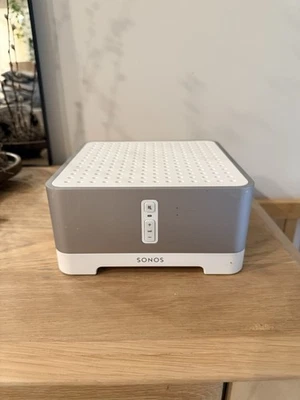 Sonos Connect:Amp Digital Media Streamer - White/Gray NO WIRES - Image 1 of 4