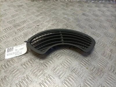 MINI HATCH ONE E4 4 DOHC 2007 DASH AIR VENT GRILLE (CENTRE)  - Image 1 of 4