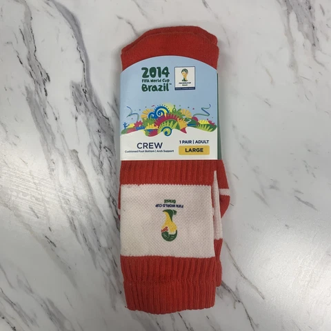 FIFA WORLD CUP-SOCCER Brazil Crew Socks 2014 NWT Adult Large Officially Licensed Cover