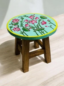 Handcrafted and Emboss Painted Colorful Wood Round Shape Garden/kids/side Table - Picture 1 of 4