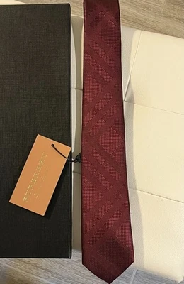 Corbata Burberry Para Hombre Roja Cuadros Ajustada Clásica Thorton Manston Jacquard Rayas NUEVA Foto 1 de 3