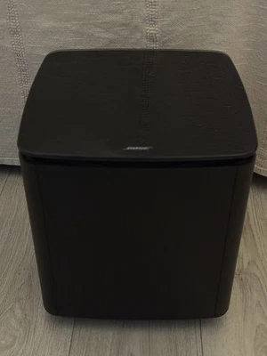 BOSE Acoustimass 300 Subwoofer Bass Modul 700 Schwarz - Bild 1 von 4