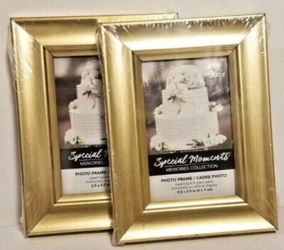 2 Pack  2.5X3.5 in. Gold Picture Frames Vertically or Horizontal - Image 1 of 2