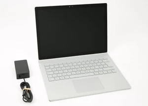 Microsoft Surface Book 13.5" i7-6600U 8GB 256GB NVIDIA GeForce 1GB Win10Pro LEER - Imagen 1 de 9