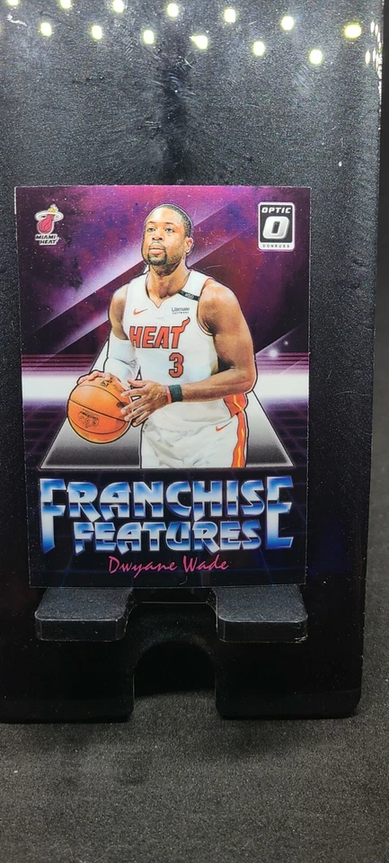 2018-19 Donruss Dwayne Wade #16 Franchise Features, Miami Heat! - Image 1 of 1