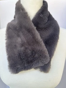 C.C Exclusives Imitación Piel Cuello Envolvente Bufanda Gris Super Suave Invierno Calentador - Imagen 1 de 7