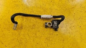 VW SCIROCCO GT 2.0 TDI 1.4 TSI 2008-2014  NEGATIVE CABLE TERMINAL - Picture 1 of 3