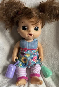 Baby Alive Dulces Lágrimas Morena Interactiva Habla Boca Movimientos Nariz Luces 14” - Imagen 1 de 15