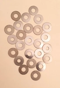 25 Flat Washers M5 Wide - Picture 1 of 1