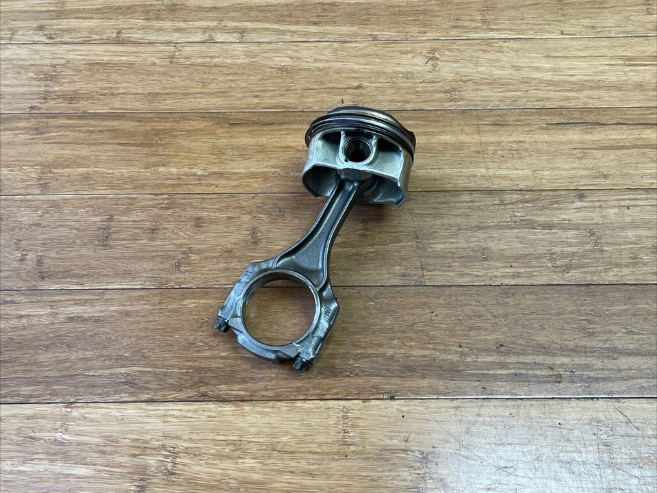 2007-2019 BMW X5M F85 X6M F86 Engine Piston Connecting Rod 54K Miles OEM - Image 1 of 4