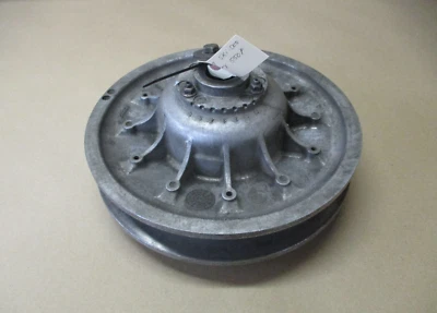 Ski doo 2009 Rev GTX 550F Secondary Clutch Pulley 550 F GSX MXZ Summit 07 08 09 - Image 1 of 2