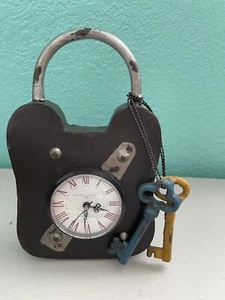 Edinburgh Clock Co. Reloj Estante Cerradura Y Llave FUNCIONA 10" - Imagen 1 de 7