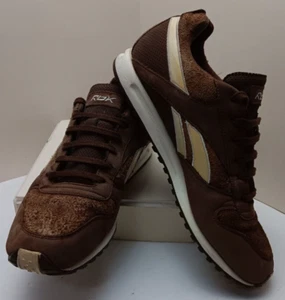 Reebok Women's CL Ballistic RXT Camel Brown Classic Sneakers 32-168348 Size 9 - Picture 1 of 17