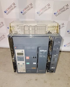 Disyuntor de aire Merlin Gerin NT12H2 ACB 1250A 50Ka con tipo de extracción - Imagen 1 de 19