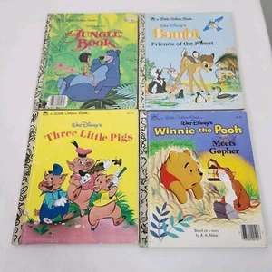 Pequeños libros dorados de los años 50-60-70 libro de la selva de Winnie Pooh Bambi de Disney 3 cerdos - Imagen 1 de 12