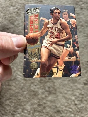 1993 Action Packed Basketball HOF Bill Bradley you choose  - Image 1 of 4