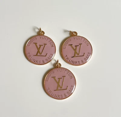 Designer Round Pink Trunks Circle Zipperpull Bundle | Set of 3 - Image 1 of 2