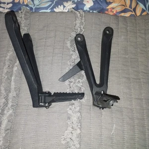 Clavijas de moto número de pieza Mt 390-0111 - Imagen 1 de 9