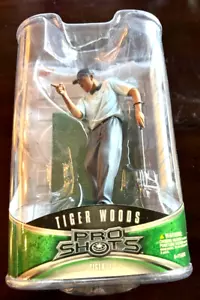 2008 UPPER DECK PRO SHOTS TIGER WOODS TIGER II SERIES 1 FIGURINE - Picture 1 of 2