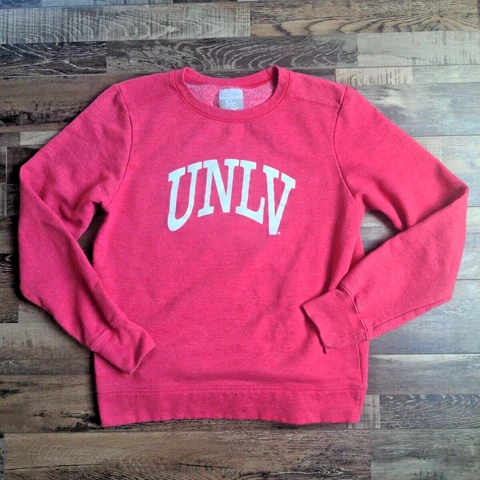 UNLV Sweatshirt Men's Large Red Shirt Long Sleeve Cotton Las Vegas College Cover