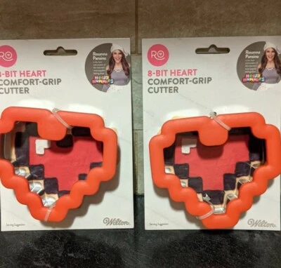 Lot of 2 Wilton 8-Bit HEART Comfort Grip Cookie Cutter Valentine Rosanna Pansino - Image 1 of 4
