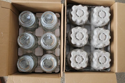 28 Empty Large 22 Oz. Yankee Candle Jars w/ Lids  Weddings/Showers/Crafts PickUp - Image 1 of 4